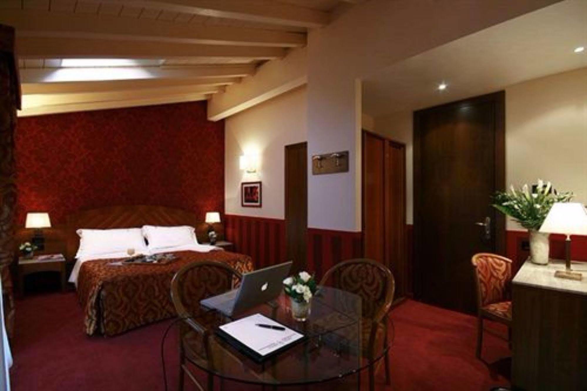 Savoia Hotel Country House Bologna Bolonha Exterior foto