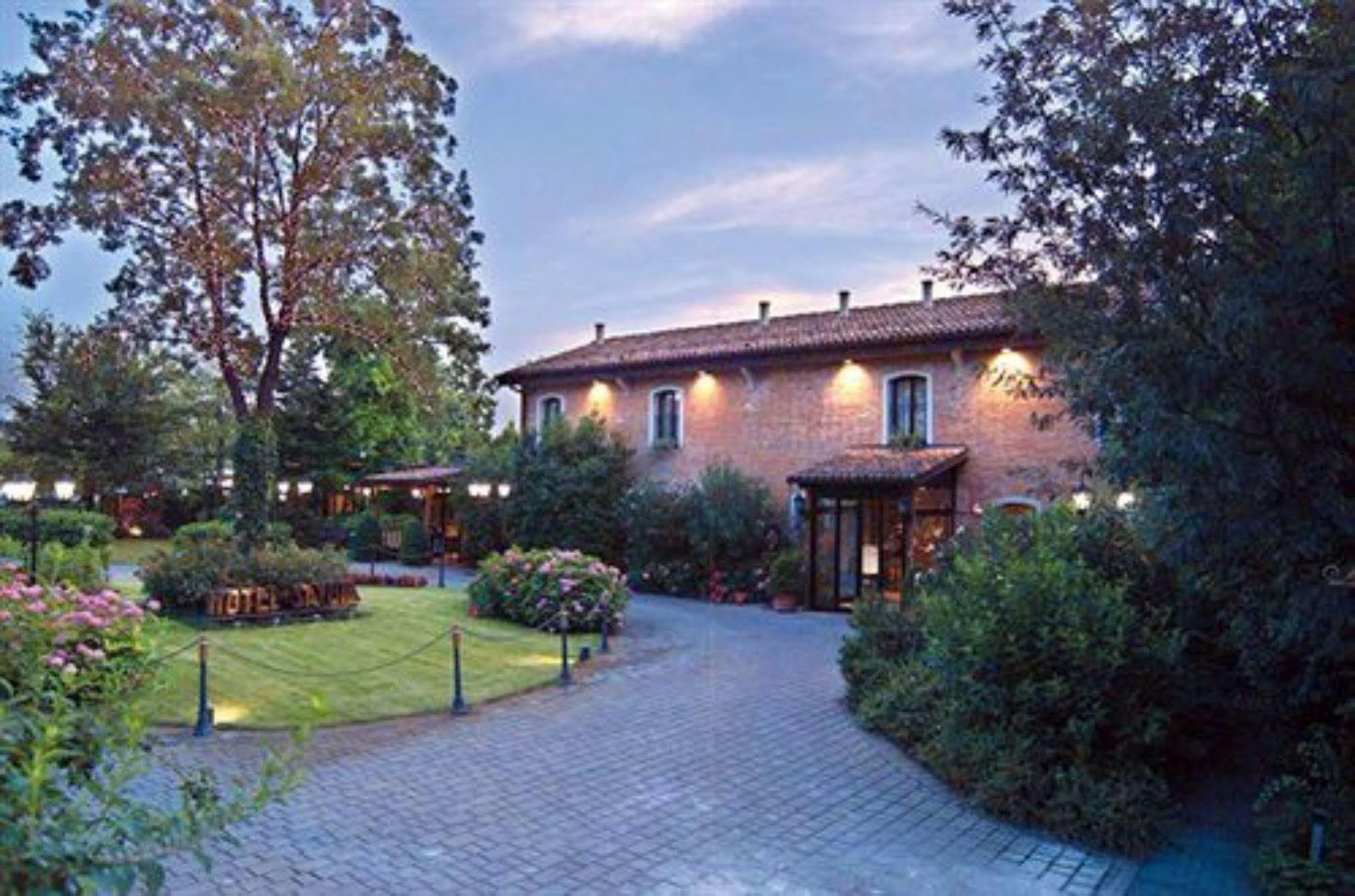 Savoia Hotel Country House Bologna Bolonha Exterior foto